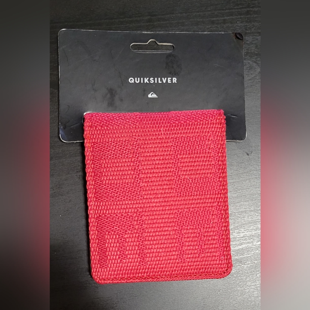 Quiksilver bi-fold wallet